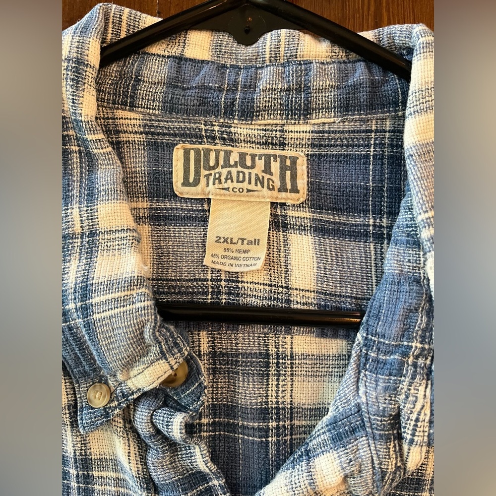 Duluth Men’s Shirt - Picture 4 of 5
